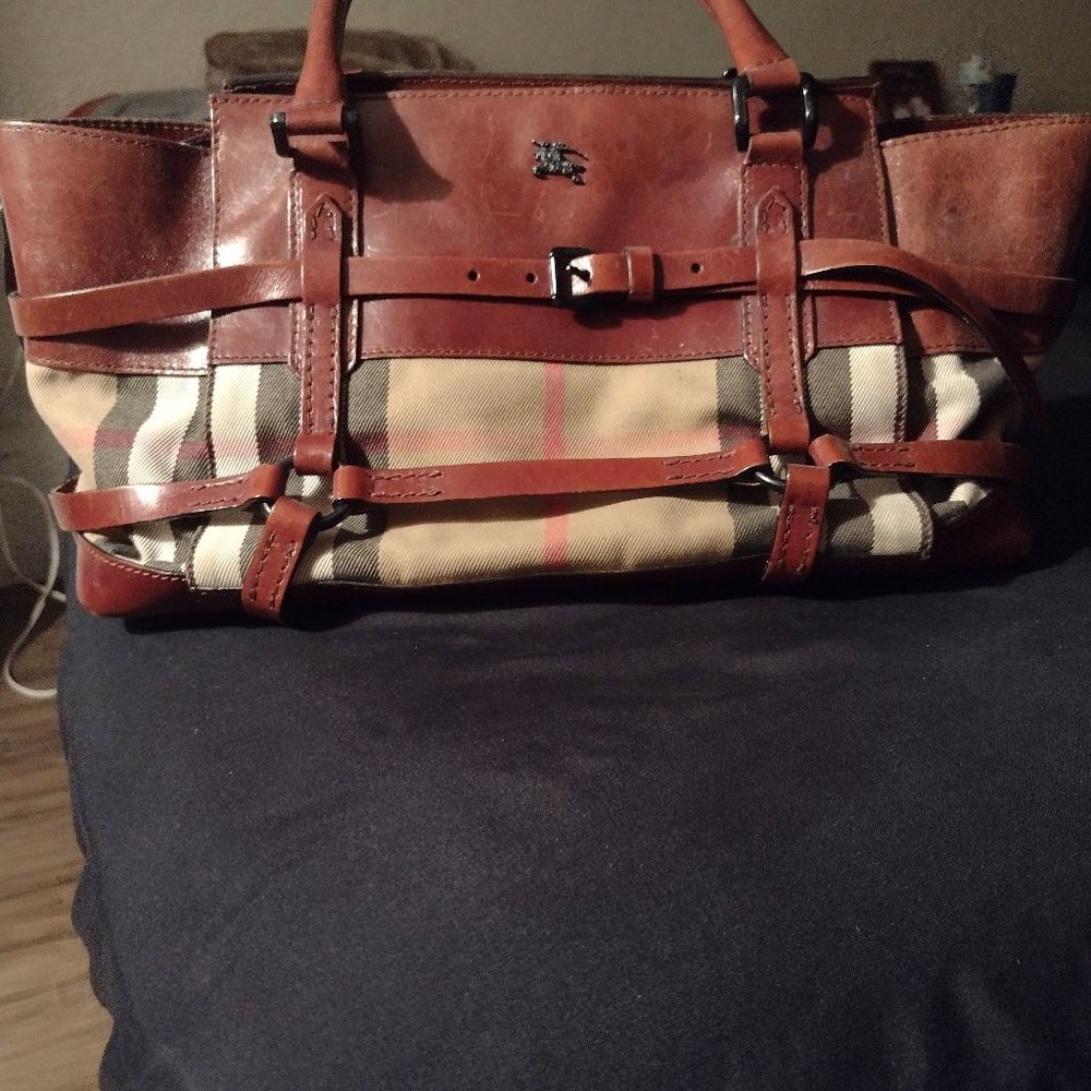 Authentic Burberry purse